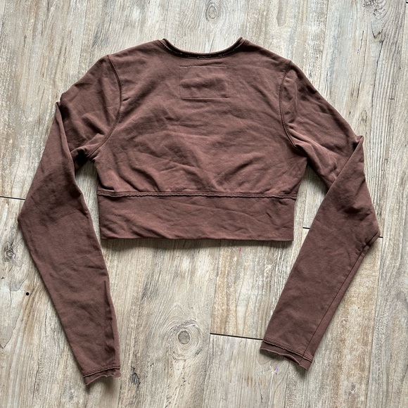 Brown long sleeve v neck open chest bottom down top - Picture 2 of 4